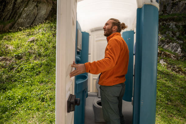 Best Porta potty delivery and setup  in Avalon, CA